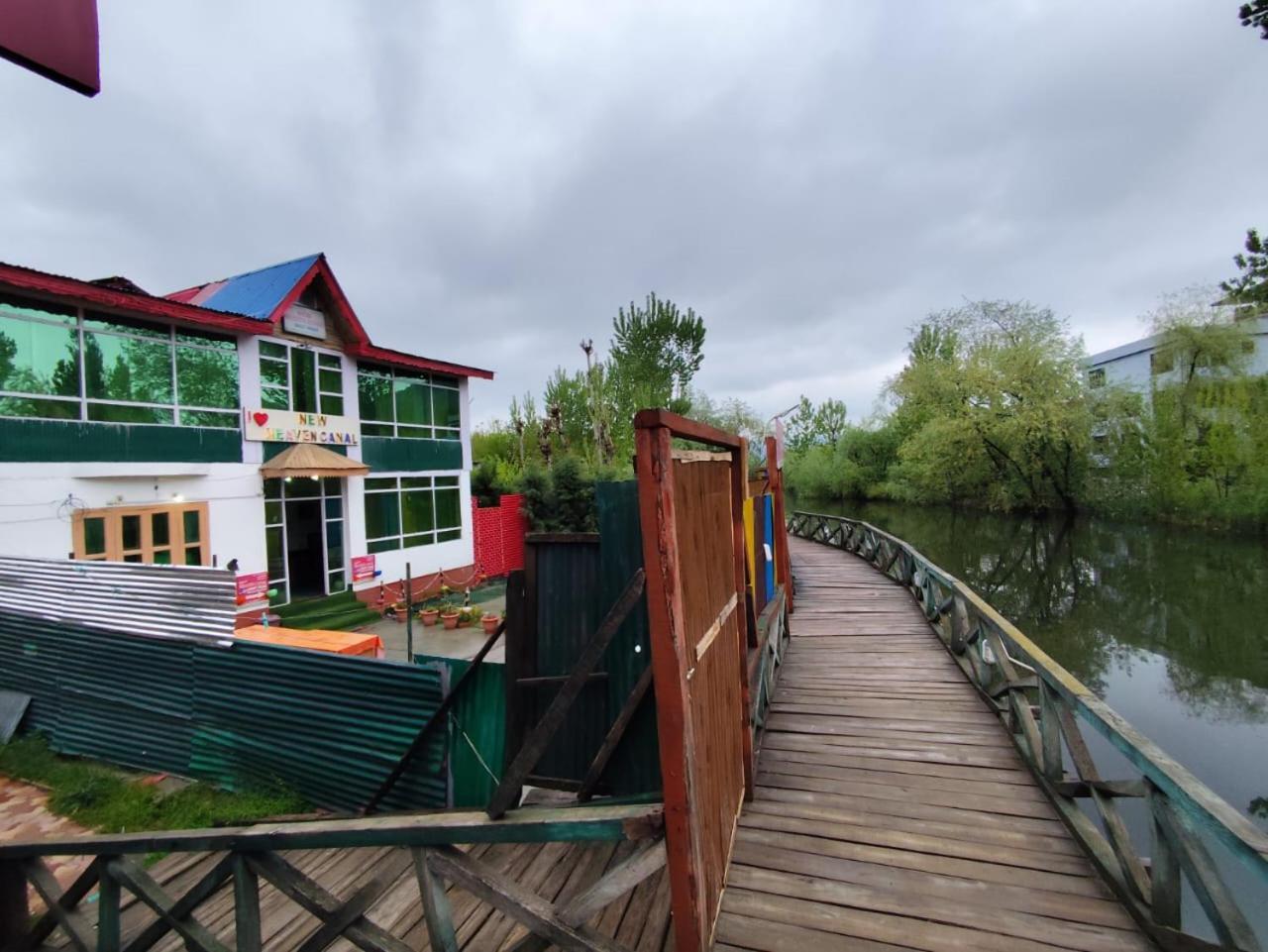 Hotel New Heaven Canal Srinagar  Bagian luar foto